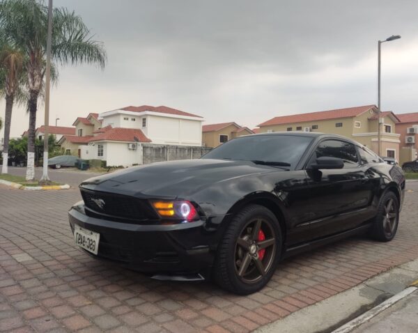 Ford Mustang -2012